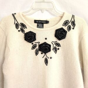 I.B. Diffusion Sweater VTG Size M Silk Angora Lambswool Rosettes Beads 80s